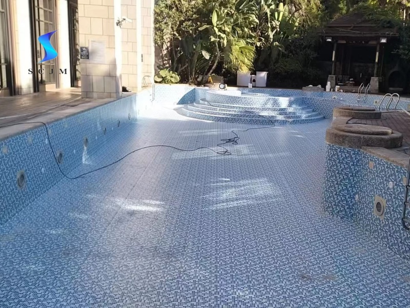 广西南宁室外瓷砖改造胶膜铺装完成