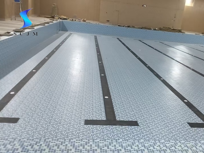 山东青岛室内泳池胶膜铺装完成